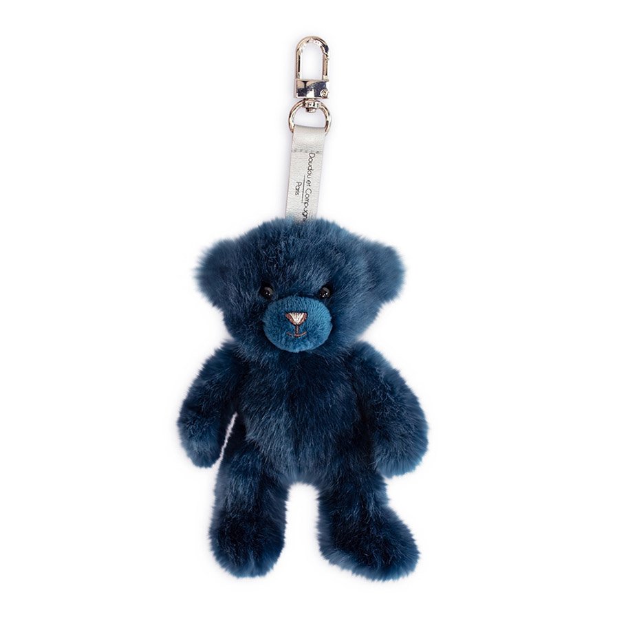 Ce porte-clés est parfait pour tout enfant et bébé ! Il est petit et facile à transporter, ce qui le rend parfait pour transporter vos clés. De plus, c'est une façon amusante d'ajouter un peu de personnalité aux clés de votre enfant.